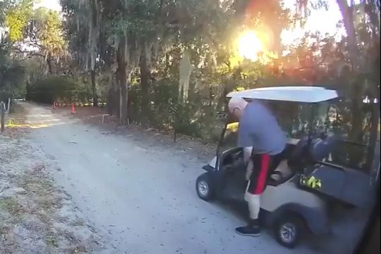 Как думаете, догонит или нет?