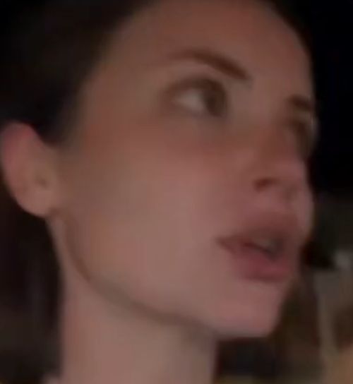 Опомнилась⁠⁠