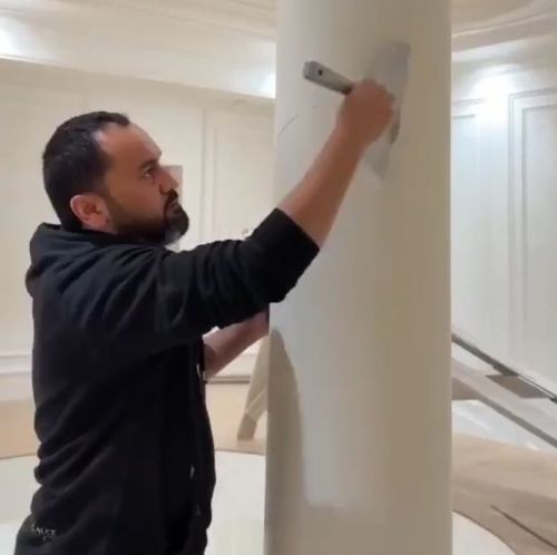 Если вам не хватает денег на колонну из настоящего мрамора⁠⁠