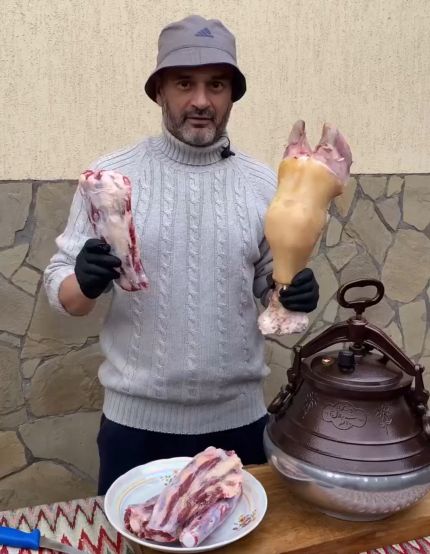 Говяжий холодец из деликатеса