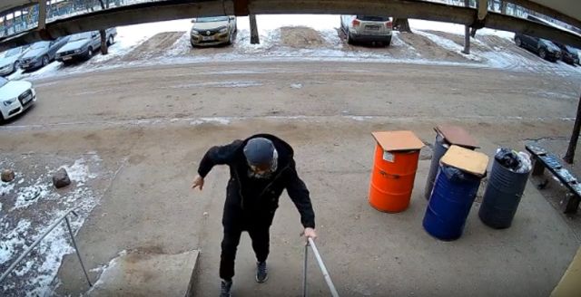 Однажды во дворе