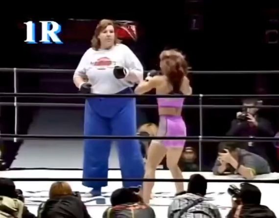 Годзилла против чебурашки