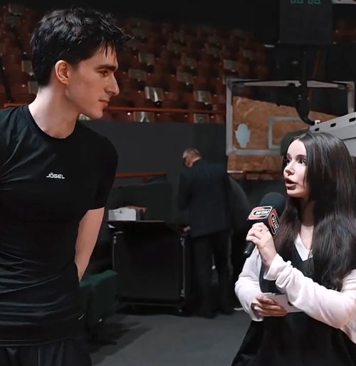 Как он её видит