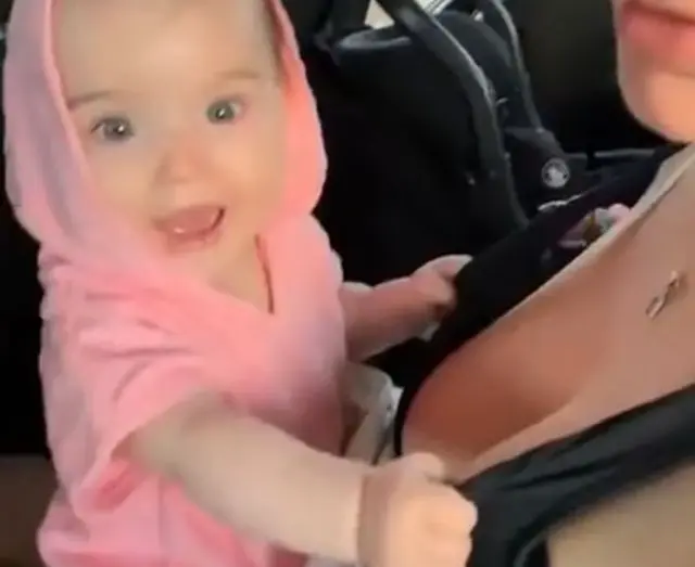 Женскую грудь любят все