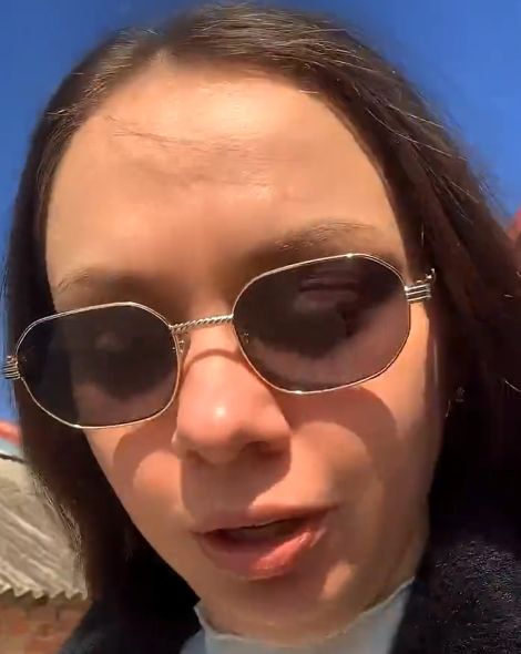 Поддержала ребенка