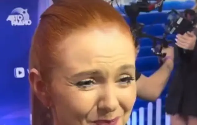 Рыжая против пластики