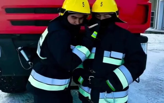 Пожарные с чувством юмора⁠⁠