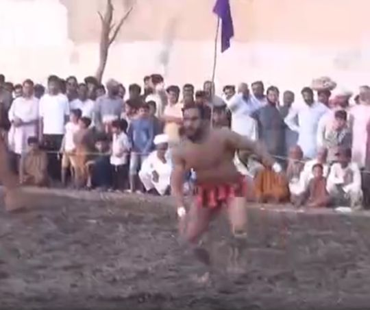 Индийский реслинг?