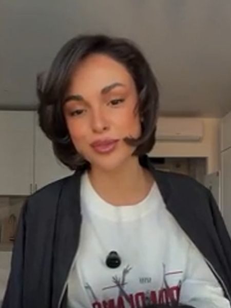 "Мне мужчины дают деньги просто так"