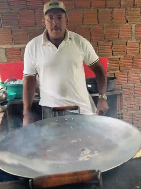 Жарим мясо на огне