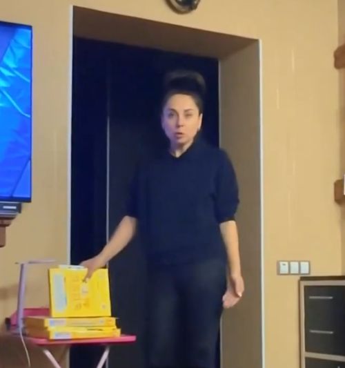 Почему я бегаю, а ты лежишь?