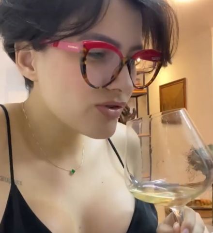 Ну вот, есть же нормальные блогеры