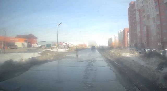 Лужа и самокатчики