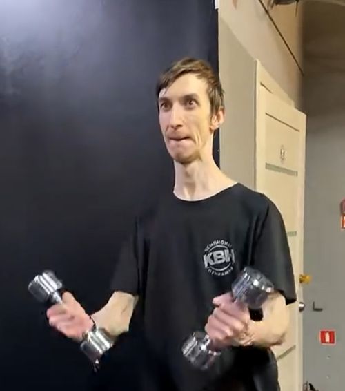 Парень решил за себя взяться!