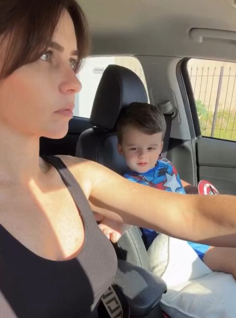 В - воспитание