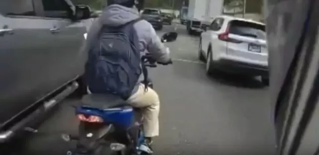 Злой и добрый мотоциклист