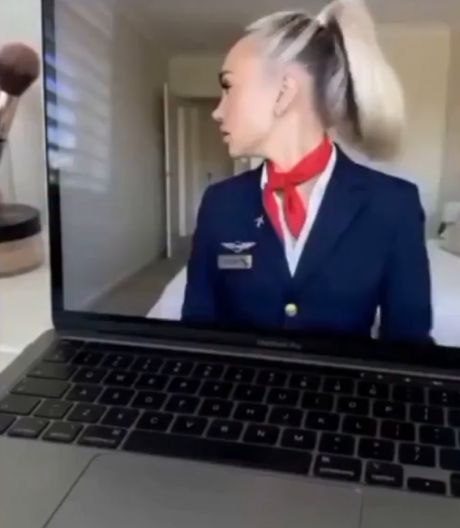 Когда постучали не вовремя⁠⁠