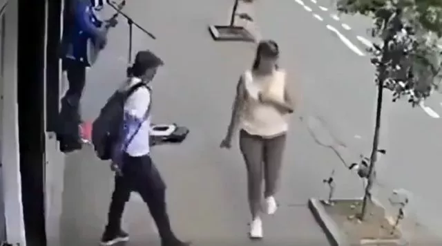 Бил проходящих женщин на улице. Карма нашла его⁠⁠