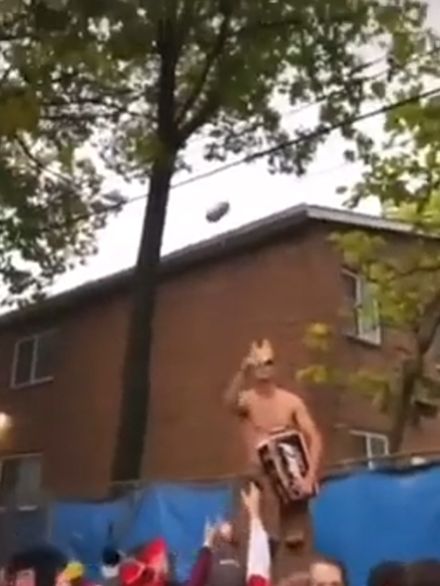 Вот так, дети, я и встретил вашу маму