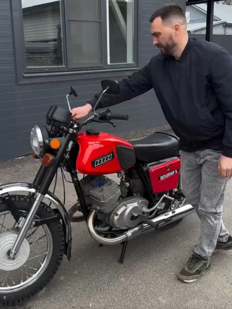 Юпитер с полтычка заводится