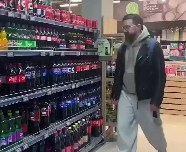 Когда после работы решил зайти к другу, как после школы⁠⁠