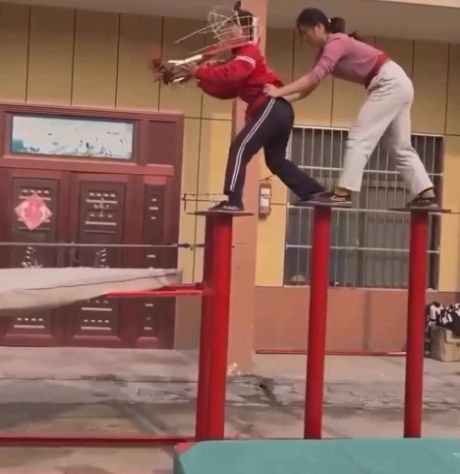 Как тренируется дракон в Китае