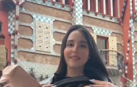 Бабка рядом в шоке