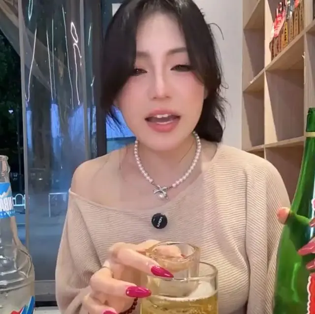 Сама себе подружаня⁠⁠