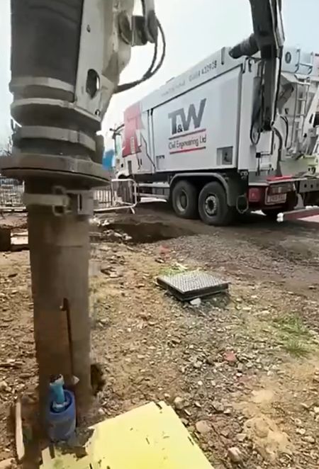 Отсосал траншею