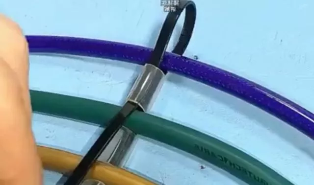 Лайф, прости хоспаде, хуки с хомутами