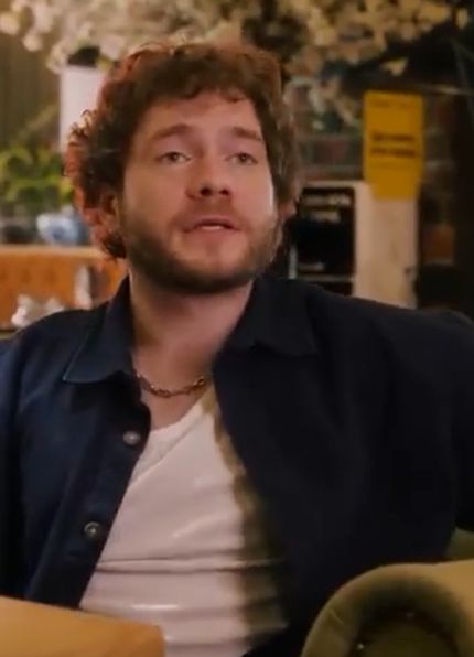 Когда посмотрел на другую