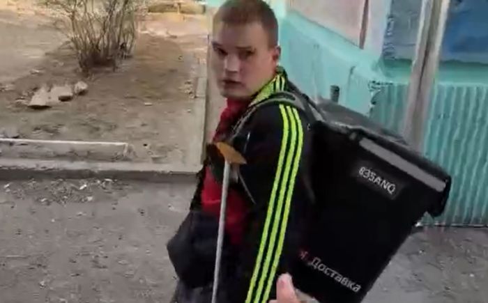 Парень в одиночку делает больше, чем целые государства