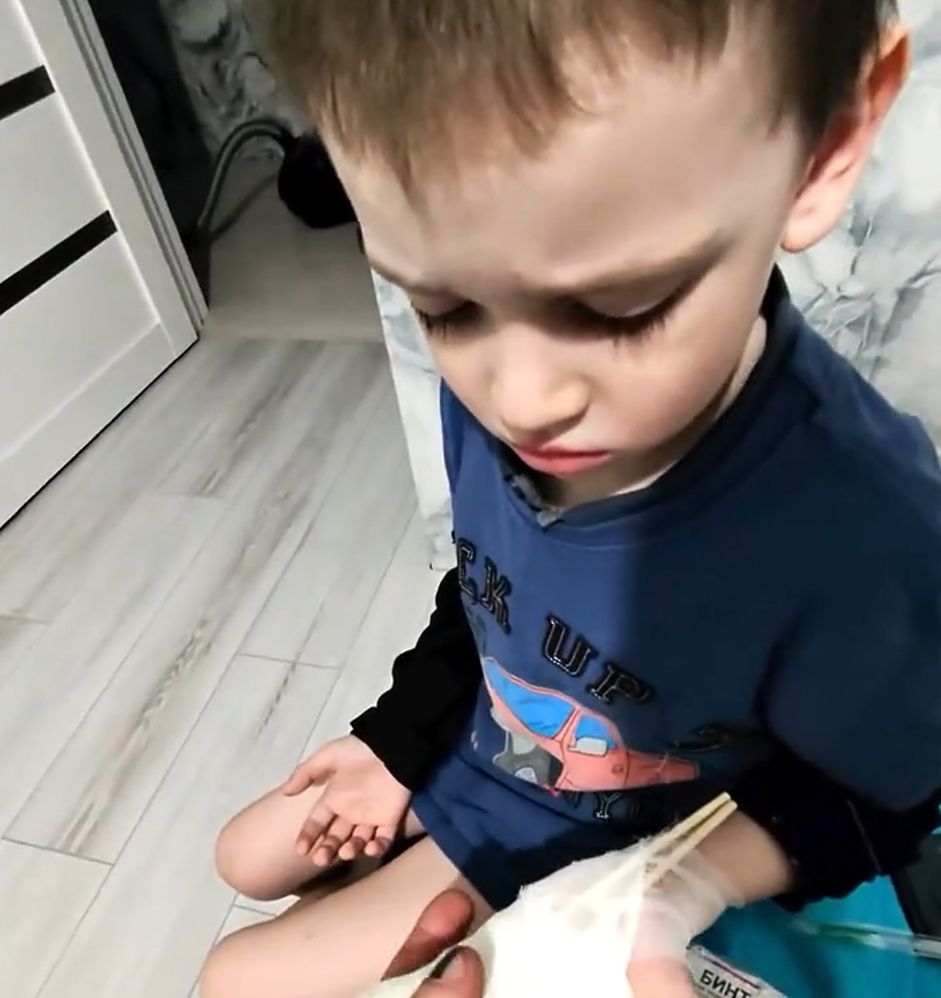 Первую помощь оказали