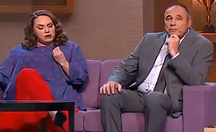 Депутат и народ на приеме у психолога