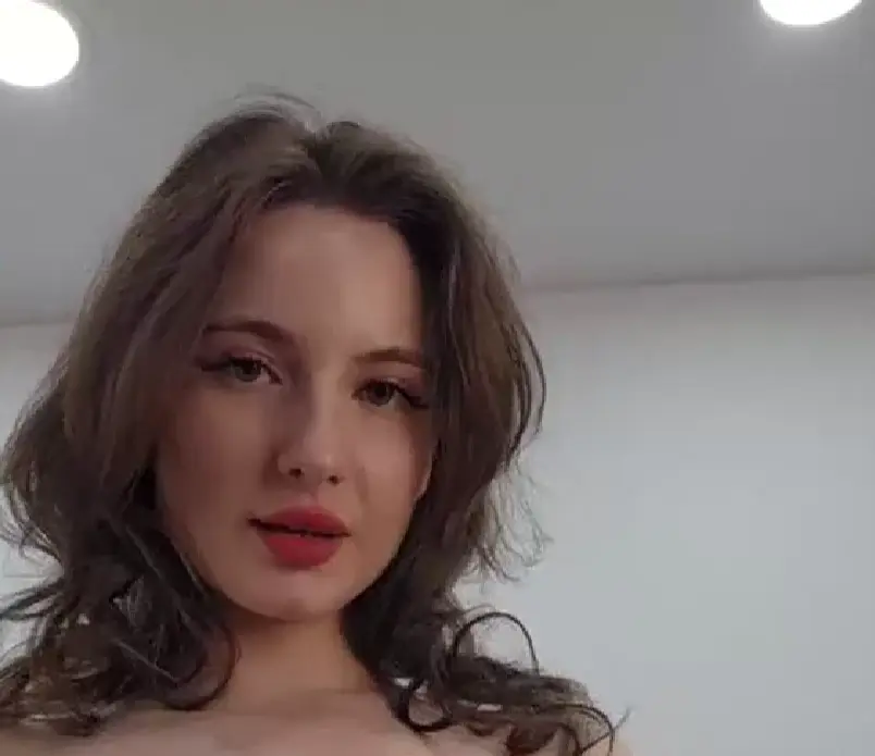 Sexy GrettaGrand⁠⁠