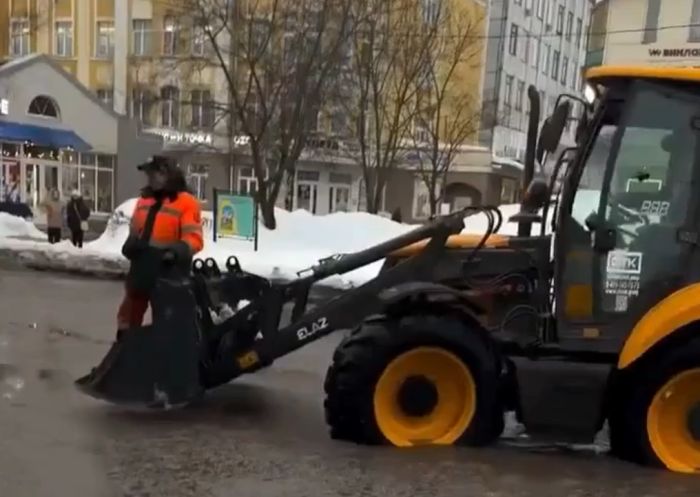 Капитан ЖЭК Воробей⁠⁠