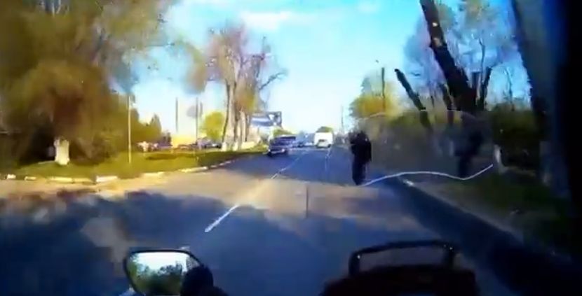 В Новокуйбышевске байкер снял момент своей гибели