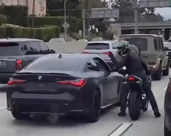 Самый быстрый дорожный конфликт