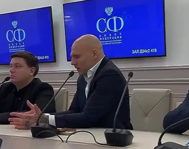 Пришёл в Совет Федерации и высказался по поводу блокировок Telegram