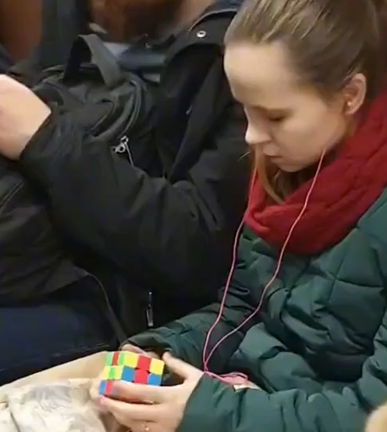 - Мужик, зацени кубик