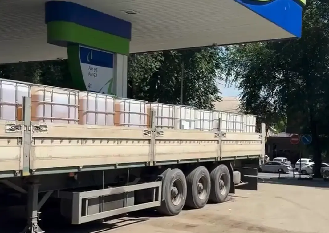 С двух пистолетов высосал всю заправку в Ростове-на-Дону