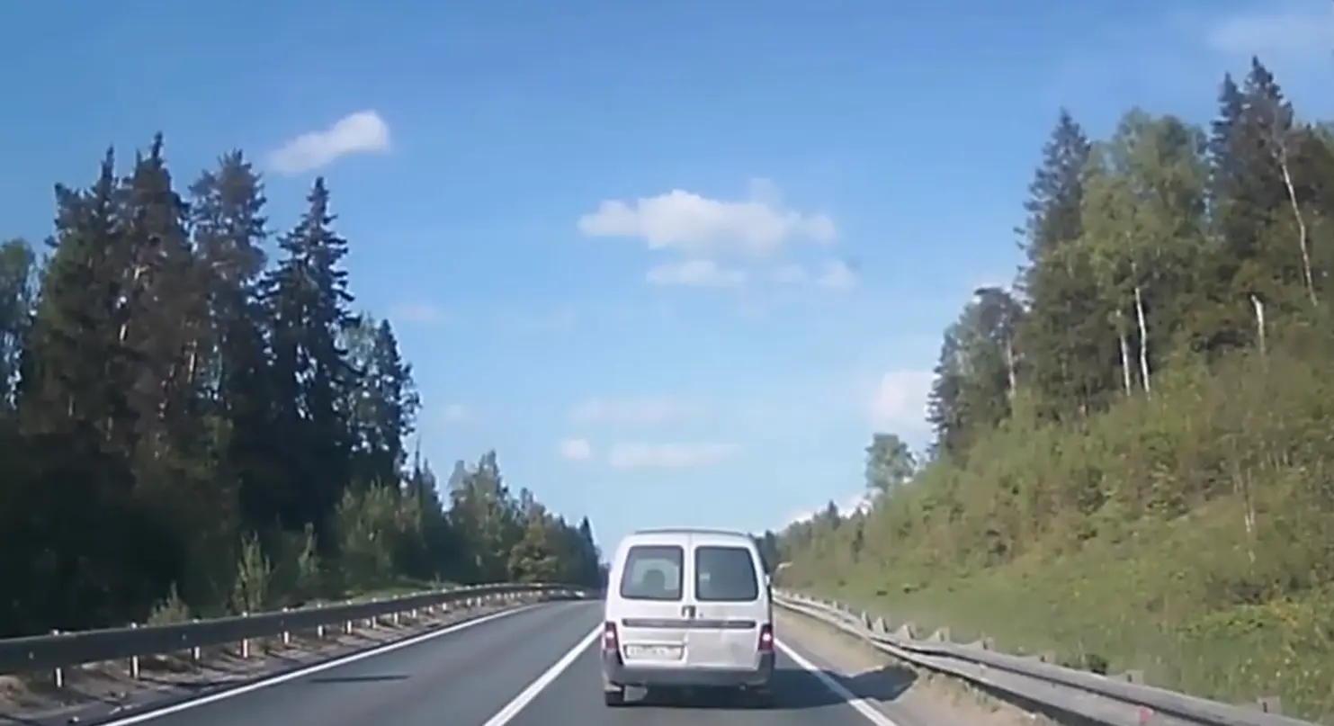 А что тут вообще происходит?