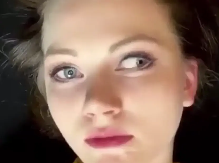 А она точно человек?