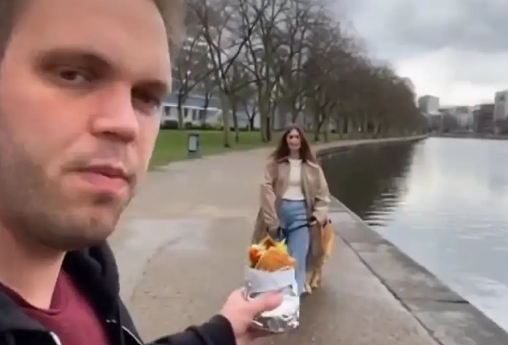 Отказалась от шаурмы