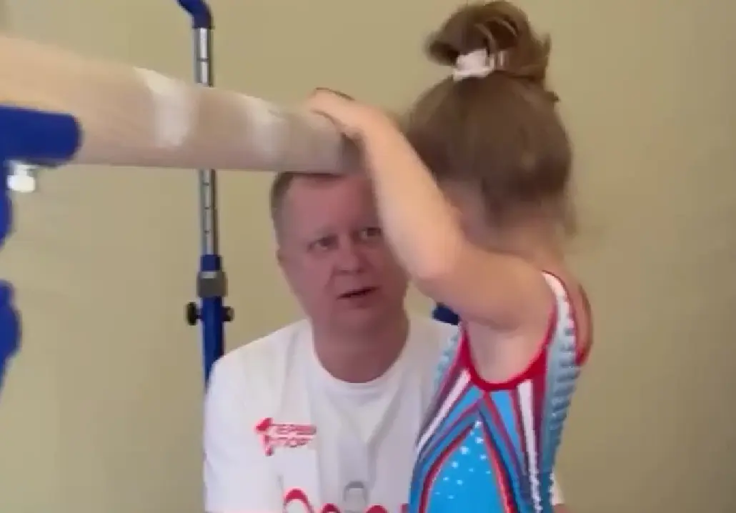 Поможем?⁠⁠