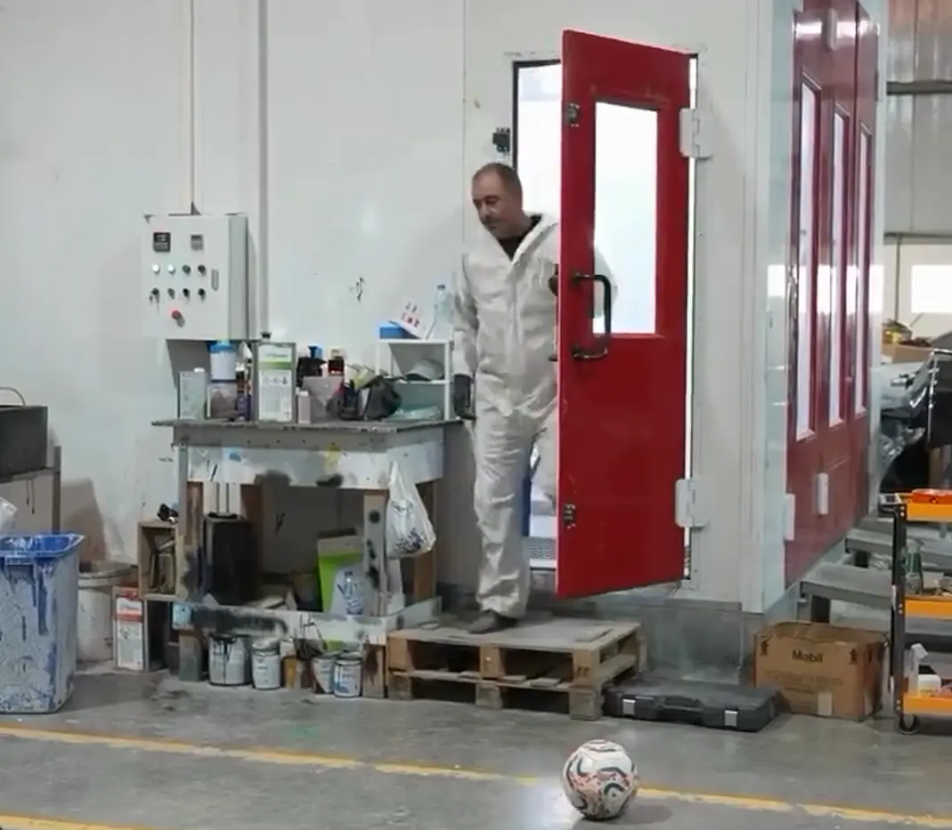 Когда надышался краской на работе