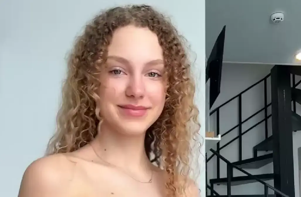 Zoey Curly⁠⁠