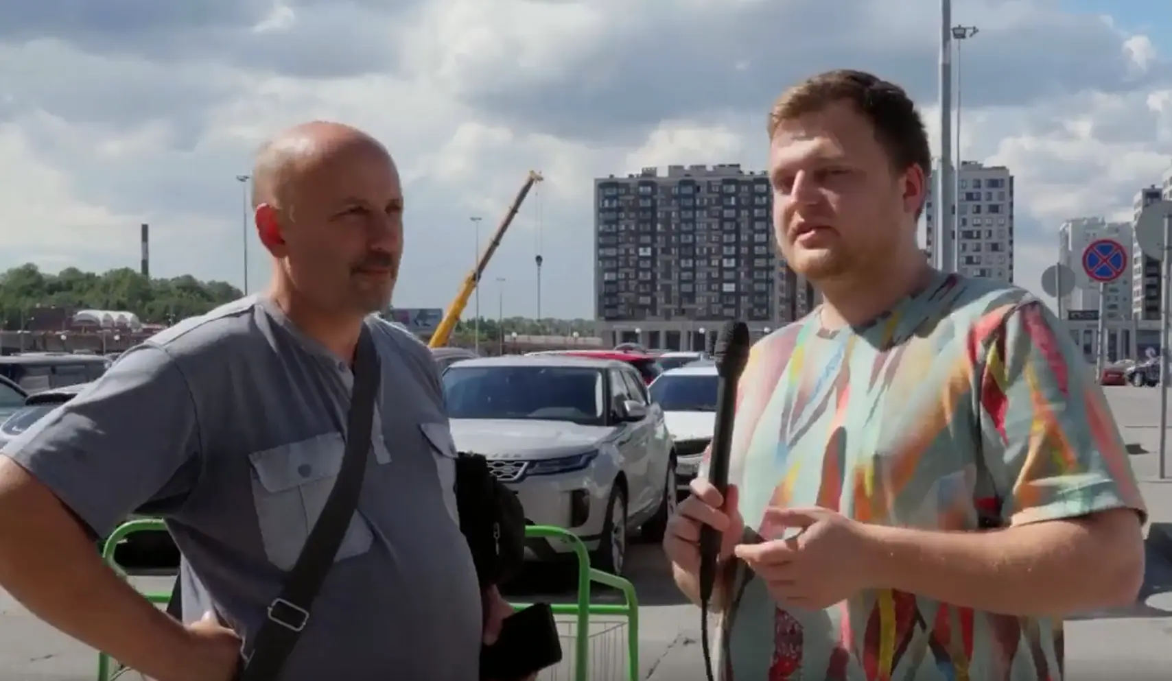 С бензином проблем нет