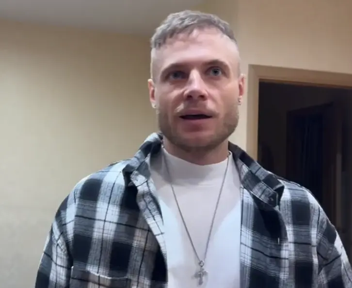 Когда резко встал с дивана