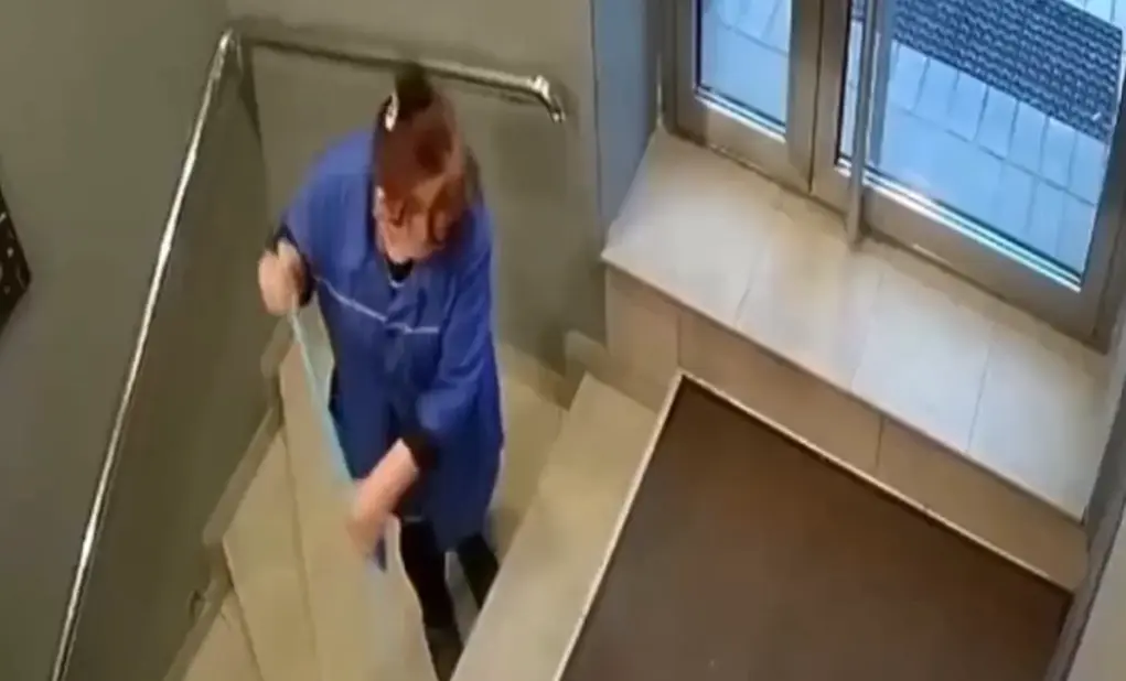 Швабра-замок